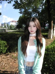 Áo Len Cardigan Dệt Kim Màu Xanh Lá Cây Phong Cách Hàn Quốc Mùa Thu Đầu Tiên Áo Khoác Ngoài Rộng Rãi Thoải Mái Mềm Mại Dài Tay Cổ Tròn Trơn Tru