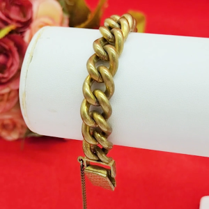 สร้อยข้อมืองานดิบทองเหลืองลายเลสนูน ความยาว 6.5 7.5 นิ้ งานดิบไม่ได้ชุบ ทองเหลืองโบราณ ใส่ได้ทุกโอกาส พร้อมส่ง