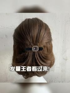 Elegant Fashionable Water Diamond Hair Clip Side Duckbill Hair Accessory  out New Korean Style Summer 2024 Zanqwe Brand