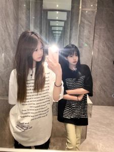 Pure Cotton American Street Short Sleeve T-shirt for Men and Women with Unique Letter Printed Design Versatile Casual Wear for Summer