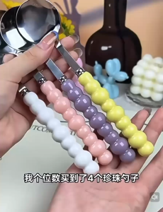 Sendok Stainless Steel Gagang Mutiara: Perlengkapan Makan Aesthetic