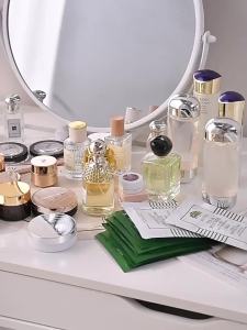 XINGYOU | Dustproof Drawer-style Makeup Organizer