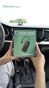 OTTOCAST Play2Video Express Wireless CarPlay Android Auto Adapter for Youtube Netflix for Volvo Chevrolet VW CarAccessorie