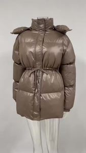Winter Womens Thicken Cotton Parkas Standneck Zipper Long Sleeves Lace Jackets Detachable Hat Coats Female Warm Womens Clothing