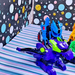 Mobil Transformasi Dinosaurus Robot 2 in 1 Mainan Dinosaurus Kreatif Edukatif Untuk Anak Laki-Laki Toys Bentuk Mobil Bisa Berubah Menjadi Robot Dinosaurus Keren Lucu Unik dan Seru Cocok Untuk Hadiah Kado Ulang Tahun Mainan Anak Usia 3-7 Tahun