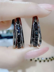 Trendy Luxury Large Hoop Earrings Black Zircon Pure Silver Needle Versatile Elegant Fashion Jewelry Korean Style for Women