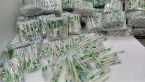 [loại 1] Combo 100 cây Bàn chải đánh răng lông tơ không tưa đầu dùng 1 lần cho khách sạn nhà nghĩ du lịch tặng kèm kem đánh răng