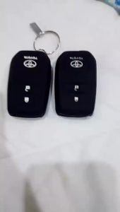 Car Key Remote Cover Toyota Hilux Revo Innova Fortuner Silicone Remote Key Holder Casing Silicon Remote Control Key Case Toyota Alarm Remote Control Key Case 2016 2017 2018 2019 2020