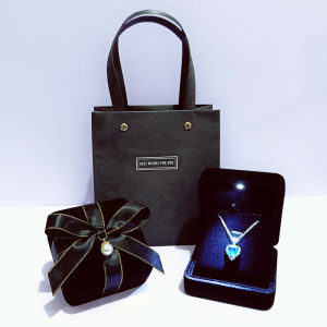 Velvet LED Jewelry Box for Rings Necklaces Bracelets Pins