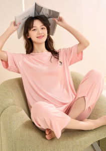 ชุดนอนผู้หญิง Lijing Forest ฤดูร้อน 2025 ชุดนอน Modal แขนสั้น กางเกงขายาว 7 ฟุต ชุดนอนสบาย ๆ สำหรับฤดูร้อน