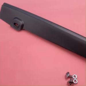 บังโซ่ซีกWAVEทุกรุ่น WAVE100 /110 /125i /110i /100s(05) /100z  (พร้อมน๊อต)เป็นพลาสติกอย่างดี