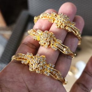 Gelang Mata Siput Lapis Emas Kuning