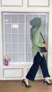 Tas Selempang Wanita Sabrina: Tas Kekinian & Tren Fashion 2023