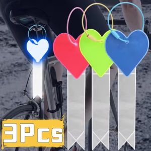 3Pcs Bicycle Reflective Love Heart Ribbon Pendant Car Keychain PVC Reflective Warning Decor Reflector for Handbag Cycling Backpack