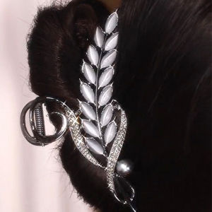 กิ๊บติดผมรูปหางฉลามขนาดใหญ่พร้อมหินตาแมว รุ่นใหม่ปี 2024 สำหรับผู้หญิง จี้ผมสไตล์เกาหลี ประดับผมด้านหลังศีรษะ