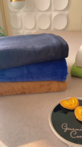 KUMOT Super Soft Microfiber Plain Blanket Fluffy comfortable - Double/Queen Size Good Quality