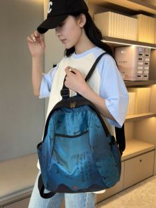 กระเป๋าเป้สะพายหลังเดินทางแบบลำลองสำหรับผู้หญิง กระเป๋าถือขนาดใหญ่ น้ำหนักเบา กระเป๋าเป้สะพายหลังสำหรับคุณแม่ กระเป๋าใส่หนังสือแบบลำลอง