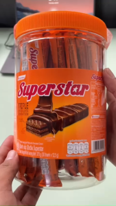 BÁNH XỐP SOCOLA SUPERSTAR HŨ 375G (30 THANH)