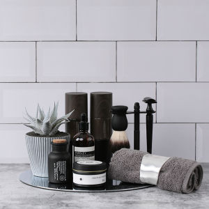 Model Room Bathroom Soft Decorative Ornaments Metal Tray Pogonotomy Candle Essential Oil Bottle Green Plant Cosmetics Square Towel