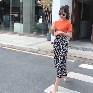 LKfashion เปิดขายแล้วนะ กระโปรงแฟชั่น2023 ทรงเอวสูงแนวกระโปรงบานสวยแต่งลายดอกไม้แบบเก๋กรุบ ทรงสวยสุดๆมาตำด่วน