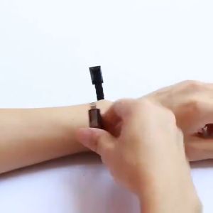 Exquisite bracelet data cable is suitable for mobile phone 5A fast charging and can wear bracelet