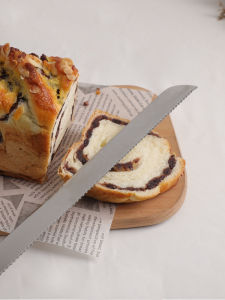 Toast Bread Saw Knife Cake Pastry Slicing Knife Baking at Home Stainless Steel Dense Gear Saw Knife 30cm Baking Knife