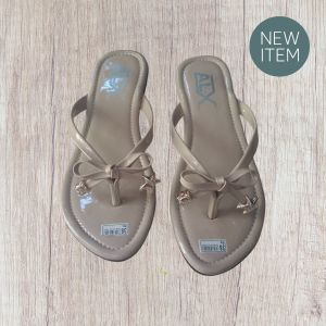 sandal wanita terbaru/sandal flatshoes wanita terbaru/sandal slip on wanita terbaru