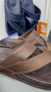 S รองเท้าเพื่อสุขภาพ รองเท้าแตะ แบบหูคีบ หูหนีบ deblu เดอบลู รุ่น BD M 2903 สี ดำ กรม น้ำตาล Size 39-44