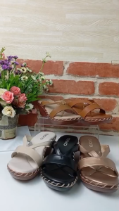 8am รองเท้าแตะ รองเท้าแตะหญิง รองเท้าแฟชั่น หน้าสวม ส้นเตารีดเย็บเชื้อก สูง 2 นิ้ว นิ่ม สบาย SK0146