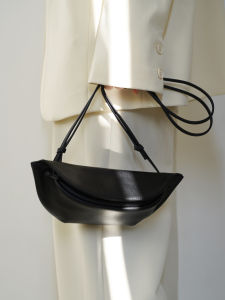 Panlulupan Mini Dumpling Bag Soft Top Layer Cowhide Leather Shoulder Crossbody Bag Stylish European Fashion Pillow Shape