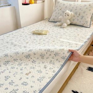 KAMONI | Thick and Light Dormitory Bed Pad 90x190cm