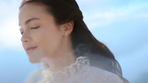 Wardah Lightening Powder Foundation Extra Cover SPF 15 bedak padat 12 gr