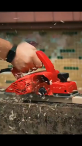 CHIC Electric Planer 220V 780W/980W Wood Planer 82MM Adjustable Base Suitable for Various Wood Cutting Needs
