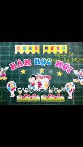 Sét trang trí bảng Chào Mừng năm học mới- Sẵn nam châm lá gắn bảng.