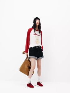 MO&Co. | New Contrast Raglan Sleeve Pet Print Loose American Vintage Sweater