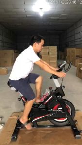 Xe đạp tập thể dục tại nhà Spining Gh603 [ đo nhịp tim có ốp nhựa bọc bánh đà tay cầm xốp mút Kèm video ảnh thật .