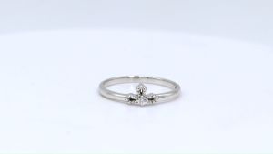 Lucky Gems แหวนเงินแท้ 925 เพชร CZ ชุบโรเดียม แหวนสามแฉก LKM600