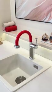 Pull Out Bathroom Sink Faucet Height Adjustable 360° Swivel Hot Cold Brass Basin Mixer Tap Single Handle Vanity Faucet