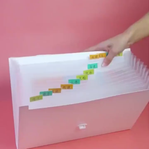 แฟ้มเอกสารแบบถือ A4 13 ช่อง (1 ชิ้น 4 สี) - สำหรับเก็บเอกสารในออฟฟิศหรือการเรียน BS74