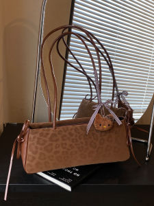 2025 Fashionable Large Capacity Leopard Print Baguette Womens Bag Underarm Single Shoulder Handbag Daily Match Korean Style