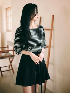 Spring Summer Womens Striped Cotton T-Shirt Loose Fit Sleeve Length Medium Open Neckline Show Clavicle Classic Style Commute