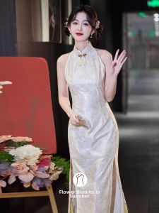Sleeveless Mandarin Collar Cheongsam Dress