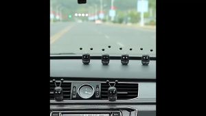 Nước Hoa Sáp Thơm Kẹp Cửa Gió Điều Hòa Xe Hơi Ô Tô Hình Robot Kèm 3 Túi Sáp Thơm Trang Trí Nội Thất Xe