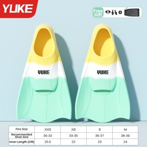 YUKE | Childrens and Youth Professional Training Short Fins
