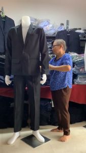 เสื้อสูทสีดำ เสื้อสูทผู้ชาย เสื้อสูทใส่ทำงาน ใส่แฟชั่น เสื้อสูทเข้าพิธี เสื้อสูทออกงาน สีดำ เนื้อผ้าดี ราคาส่งจากโรงงาน สูทสีดำ เสื้อสูทสีดํา สูทสีดํา - Lazada