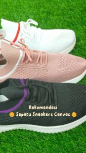 NW040 Sepatu Sneakers Olahraga Wanita Import