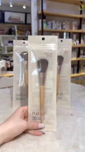 [ARITAUM] Chổi lông cao cấp đánh phấn má và phấn phủ Aritaum Nudnud Brush Hàn Quốc