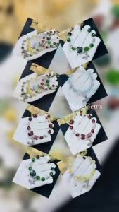 vòng tay nữ đá thạch anh tóc đỏ tự nhiên vip mix cỏ 4 lá tóc đen charm bạc cao cấp và charm bướm hồ điệp tóc đỏ tự nhiên vip bọc bạc vòng tay đá phong thủy hợp mệnh hỏa mệnh thổ y trang sức thiết kế đủ hóa đơn thẻ bảo hành