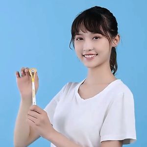 Tongue Scraper Oral Tongue Cleaner Mouth Tongue Cleaning Brush Fresh Breath Maker Oral Hygiene Care Brush - Random Color