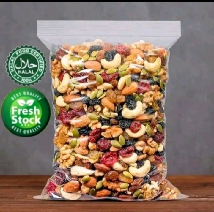 (halal) daily roasted mix nuts 250g/500g/1kg. product of Malaysia Lazada